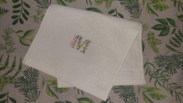 Serviette brodée avec prénom