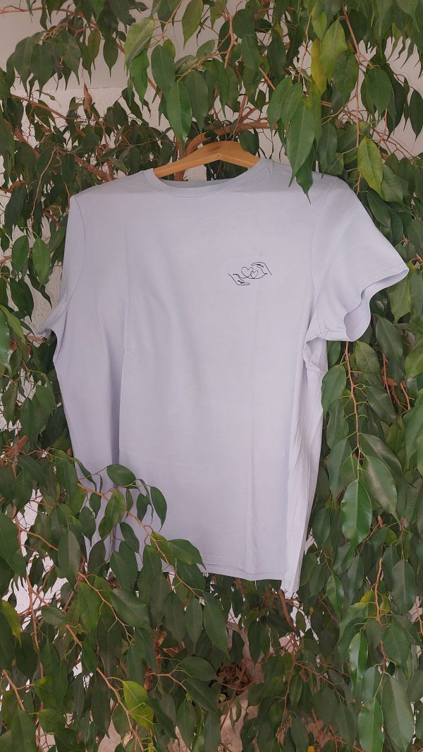 Broderie sur tee-shirt