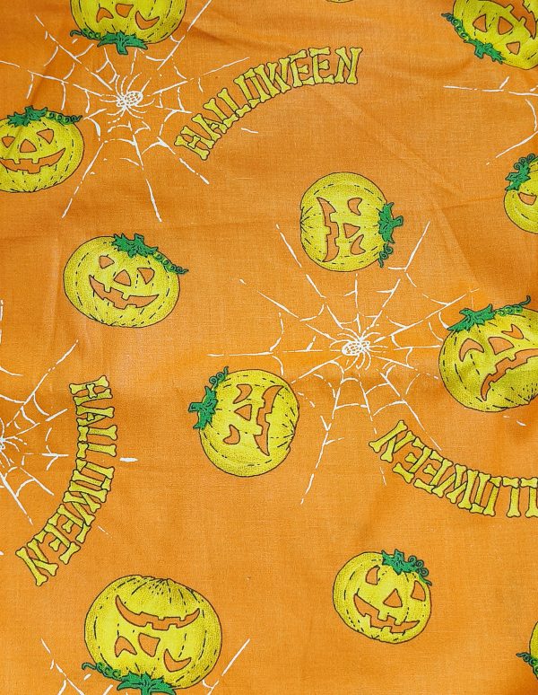 Tissus teintes orange