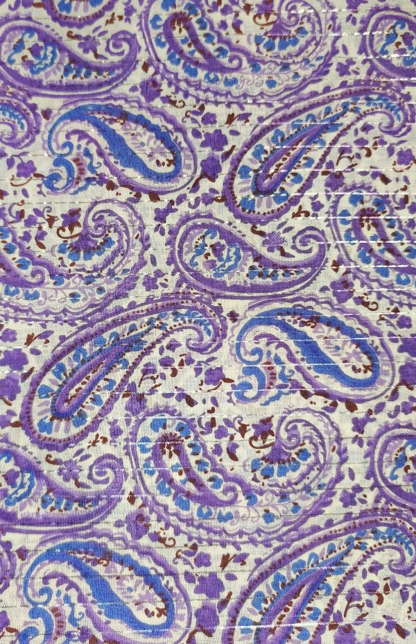 Tissus teintes violet