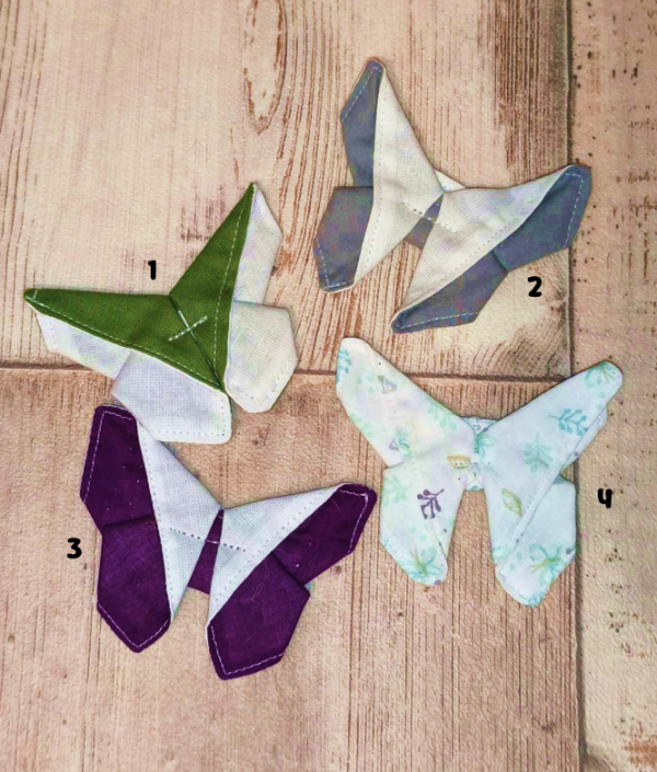 Mini papillon origami